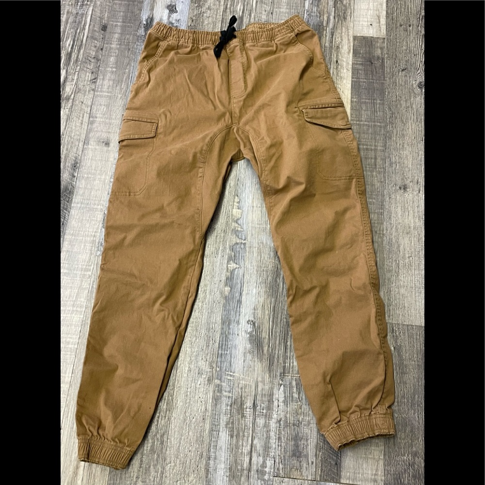 Mens Medium Jogger style pants